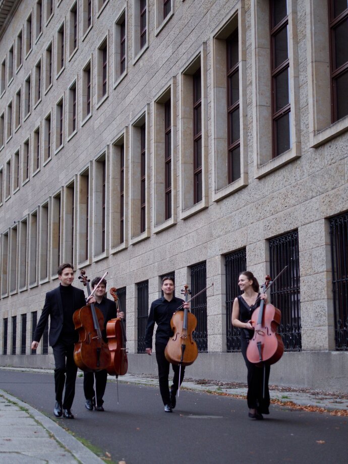 2Cities Celloquartett treten in Salzgitter-Bad auf.